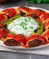 Sarma Soslu Beyti Kebabı